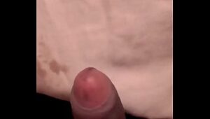 Buena mamada nocturna de esta peruana