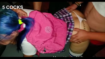 «¡VENTE EN MI BOCA!» Gang bang casero con varios (VIDEO COMPLETO)